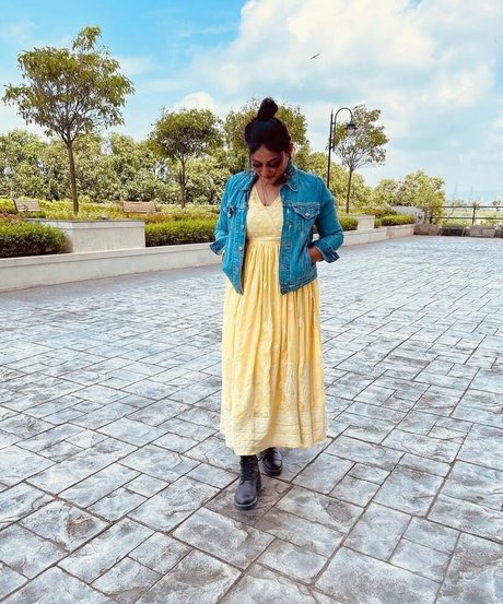 Real Goddessanna 裸のスター 写真