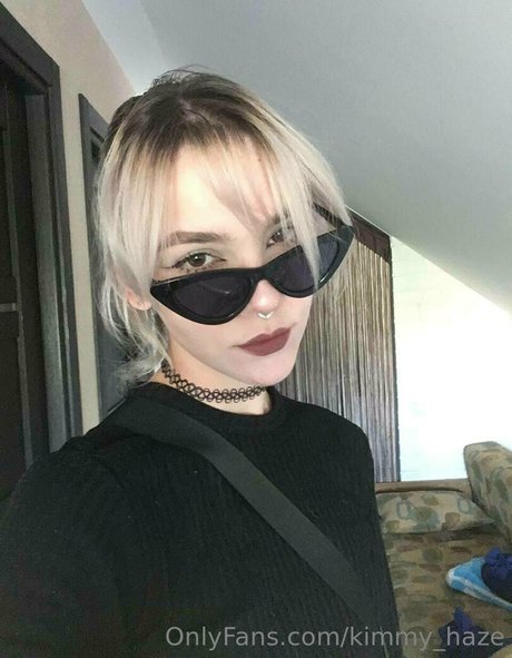 hottiegirlme ポルノスター アート アーカイブ