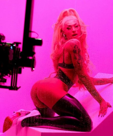 Pabllo Vittar 独占ポルノスター 画像