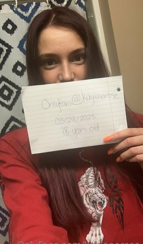 ゴージャスな熟女オンリーファンズ アートxxx 写真