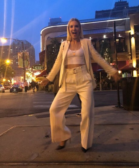 乳首オーガズム オンリーファンズ 限定 ギャラリー