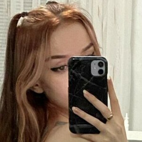 mikaya アダルトスター 写真