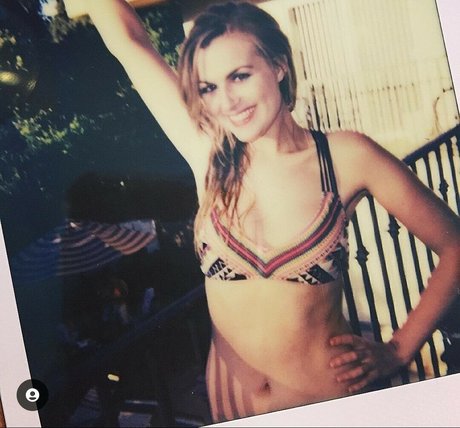 Rose And Rosie xxxスター 写真