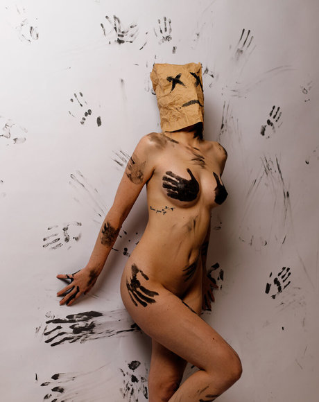 Justine Anne Crane アートモデル アーカイブ