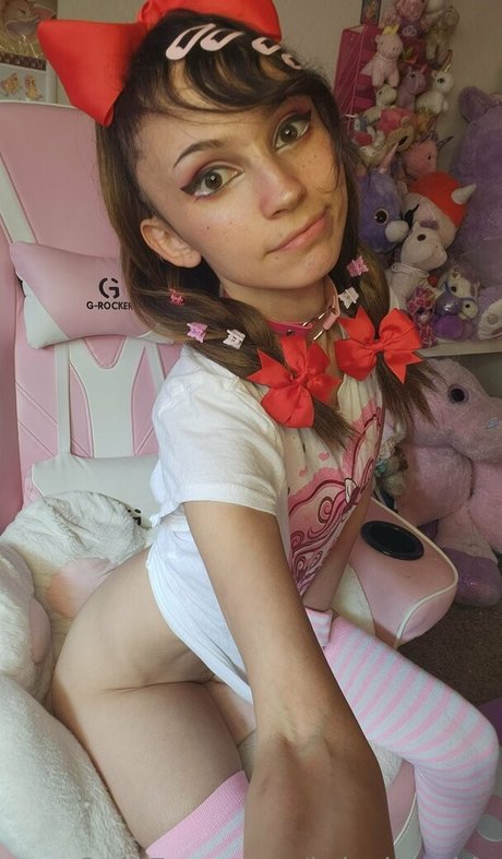 Krissipookie アダルトスター 写真