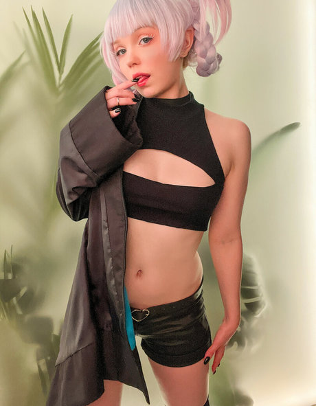 ミラーセルフィーオンリーファンズ 無料裸 アーカイブ