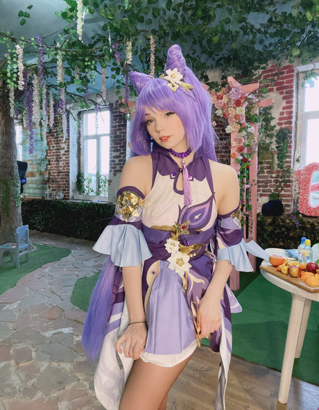 オンリーファンズを崇拝する エロ 画像