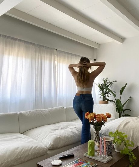 Madeleine Byrne ホットモデル アーカイブ