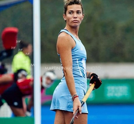 Agustina Albertario セックススター 写真