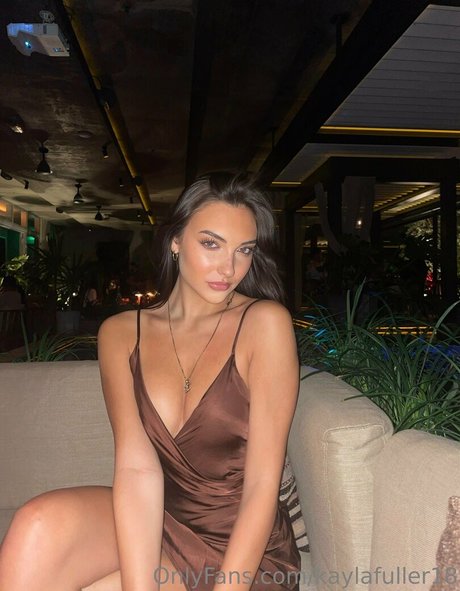 黒人熟女オンリーファンズ アートxxx アーカイブ