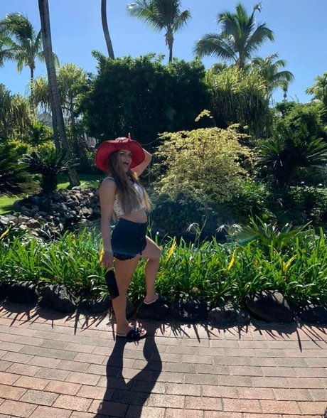 アラブ人妻オンリーファンズ えろ 画像