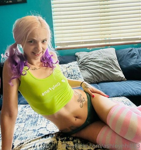 ashleynhill23 素敵なポルノスター 写真