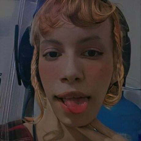 いちごミルクオンリーファンズ アート裸 写真