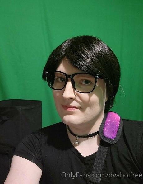 バン・オンリーファンズ ホットセクシー ギャラリー