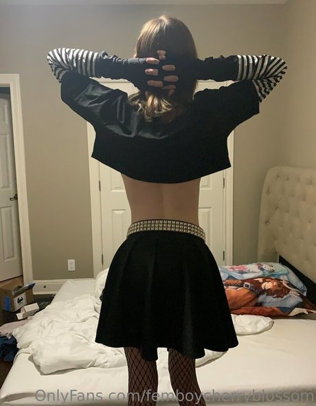 ヌード妻オンリーファンズ 素敵 アーカイブ