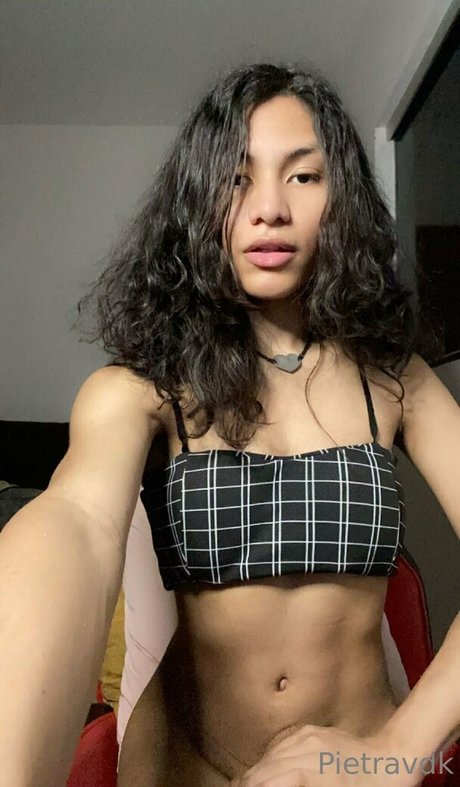 大きなプッシー唇オンリーファンズ ホットセクシー 画像