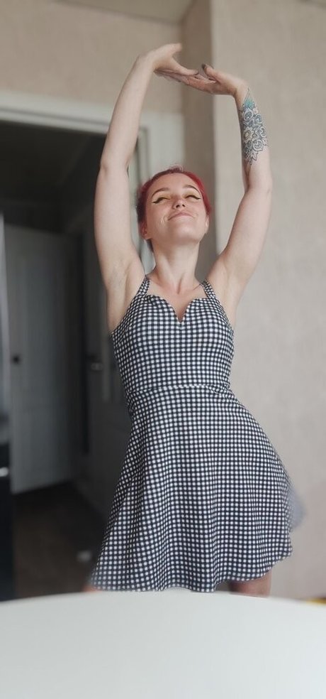 妊娠中のオンリーファンズ 限定 画像