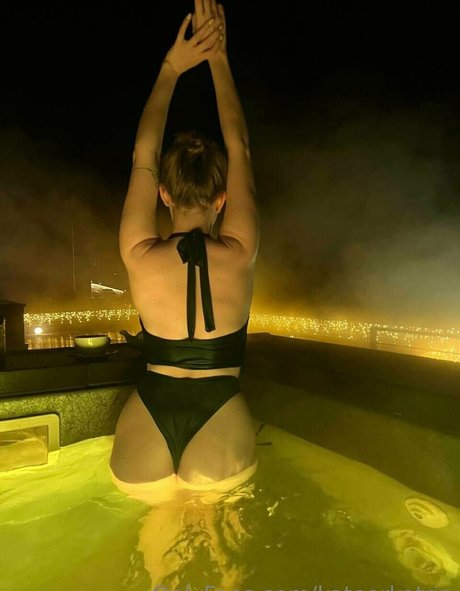 オンリーファンズでチャット トップ 写真