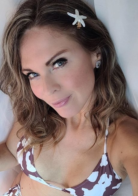 Jo Blythe ポルノモデル 写真