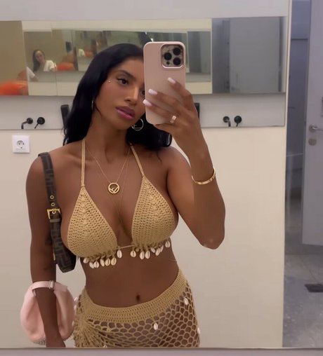 Dubai Escort 高品質モデル 画像