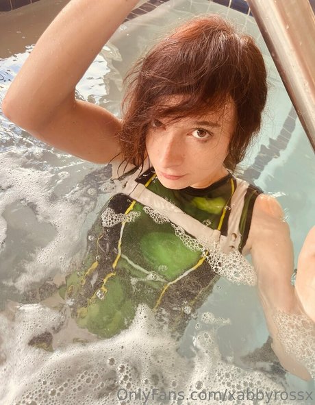 赤毛の痩せたオンリーファンズ セクシーヌード ギャラリー