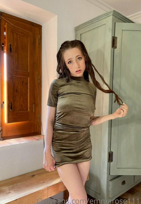 ofchloerose トップポルノスター 写真