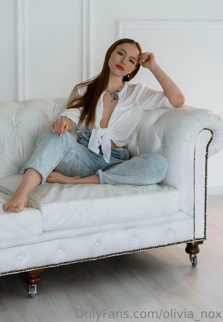 olivia nox xxx女優 ギャラリー