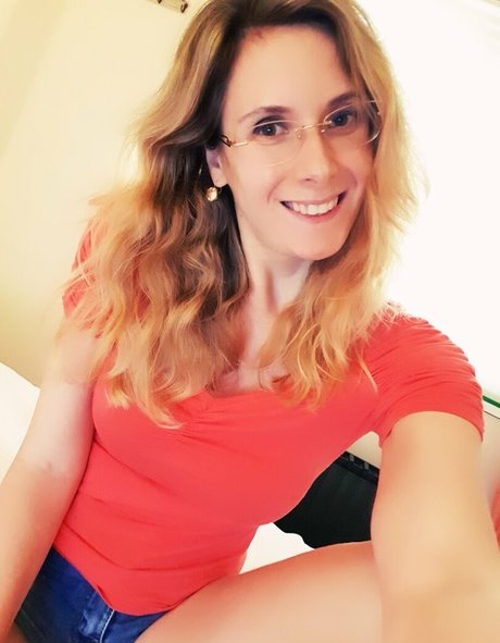 大きなお尻の黒人オンリーファンズ ホット アーカイブ