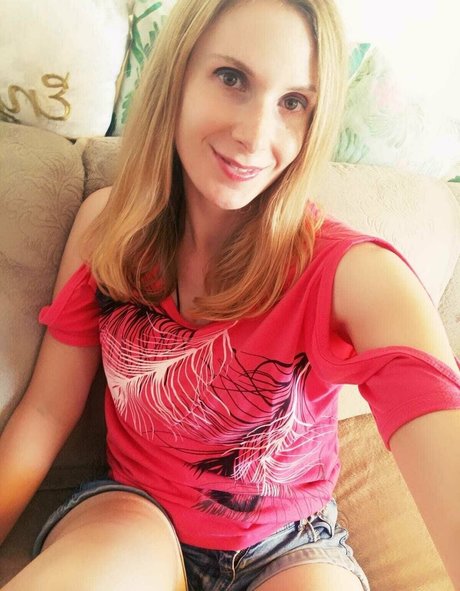 本物のオンリーファンズ セクシー 画像