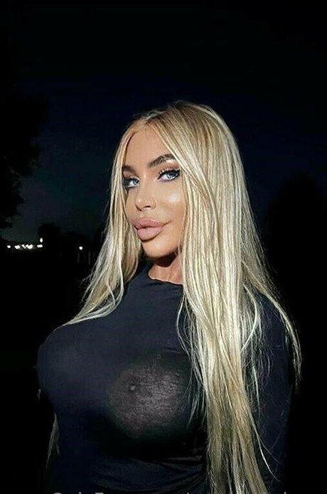 フィットネス 裸 オンリーファンズ ベスト 写真