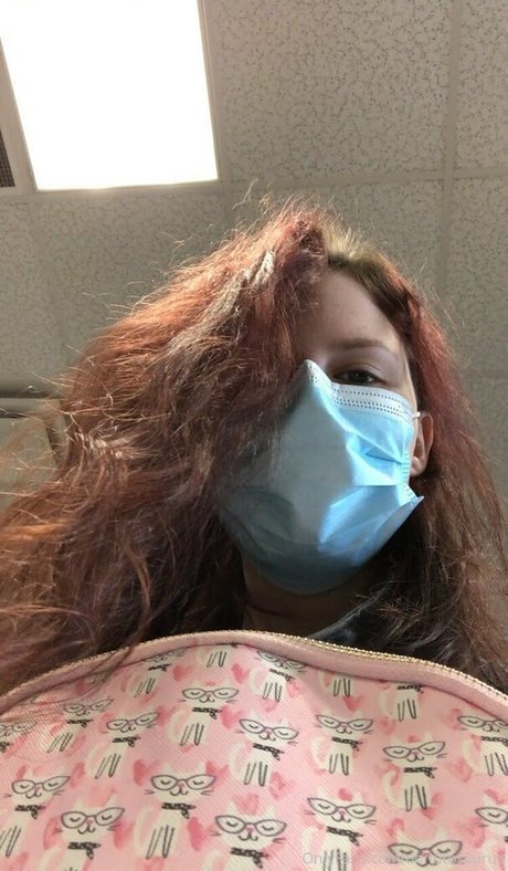 donutosaurus エロティックなポルノスター 写真