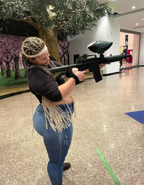 kristenhillfree かわいいスター ギャラリー