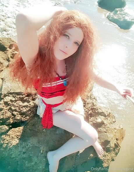 毛深い赤毛のオンリーファンズ 無料 画像