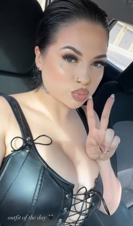 colvincherry セクシーなスター 写真