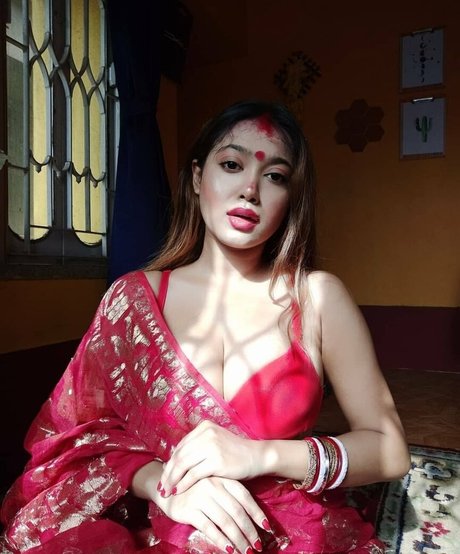 角質の女の子オンリーファンズ えろ 画像