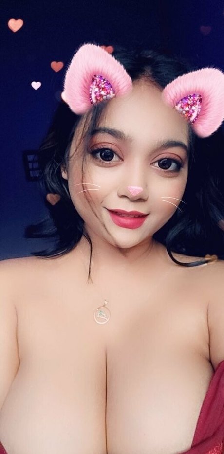 ルビーオンリーファン ホットセクシー ギャラリー