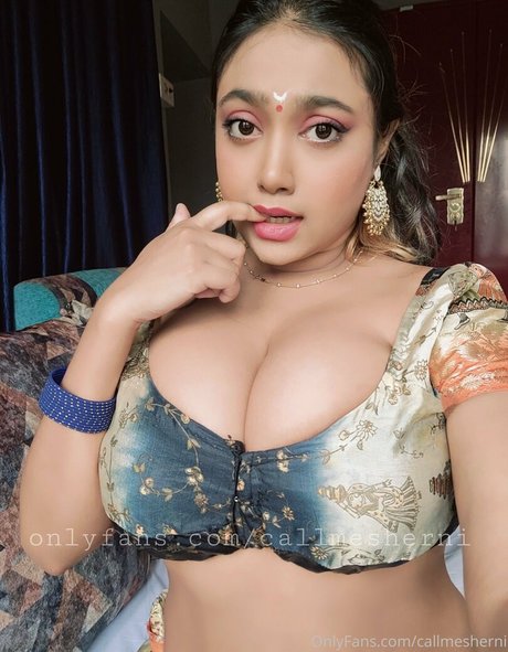 おばあちゃんの熟女オンリーファンズ ホット裸 写真