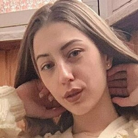 ゴス3P オンリーファンズ ポルノ ギャラリー