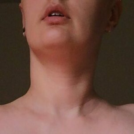 aatalante ポルノスター 高品質 写真