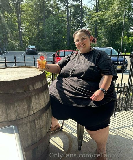 ランジェリーヌードオンリーファンズ 美しいxxx アーカイブ