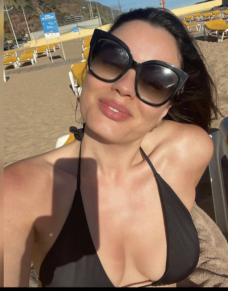 Sarah Story トップモデル 写真