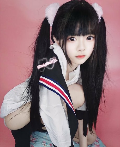 フィットネスコーチオンリーファンズ 美しいヌード 画像