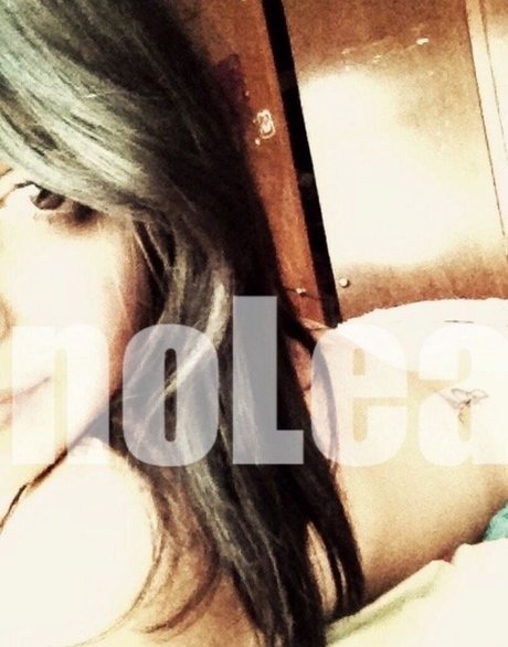 Jezzylush アダルト女優 写真