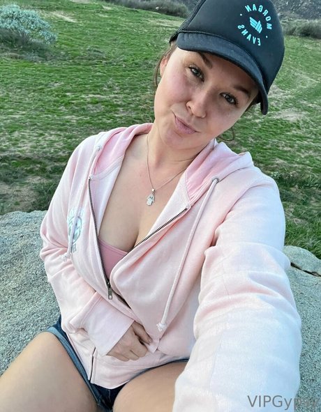 最もホットなティーンオンリーファン ホットポルノ 画像