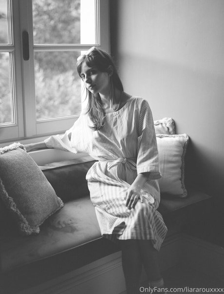 liararouxxxx エロティックなスター 写真