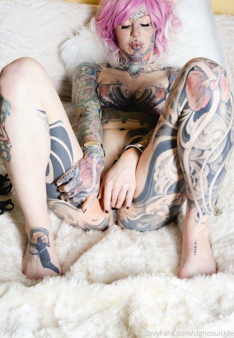 cignosuicide ポルノスター ギャラリー