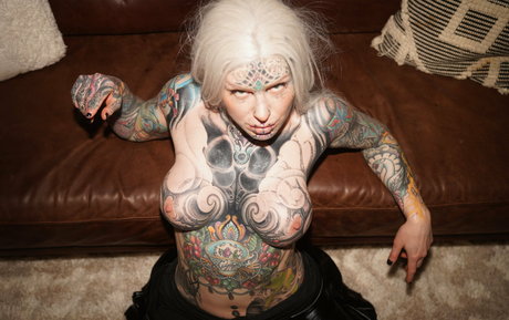 cignosuicide エロティックなポルノスター 写真