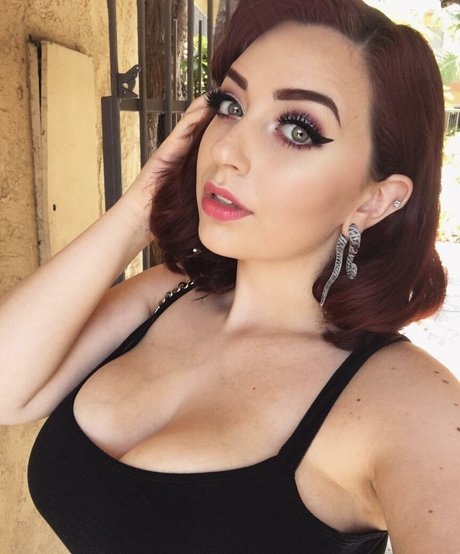 Joanne Rose ポルノスター ヌード 写真