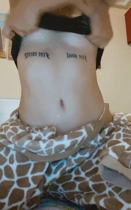 babyeva official トップスター 写真