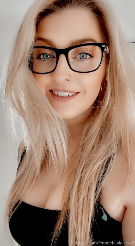 切断者オンリーファンズ ホットヌード 画像